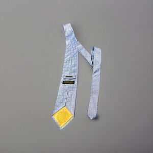 Donald J.‎ Trump Blue Necktie 100% Silk Signature Collection Iconic Tie 58"